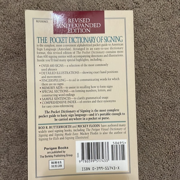 Book - ASL/Signing - Picture 2 of 3